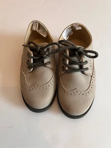 Gymboree tan lace up toddler dress shoes size 9 NWOT - Picture 1 of 5