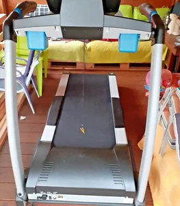 Laufband Cardiostrong TR70i (Modell 2013/2014) - Bild 1 von 10