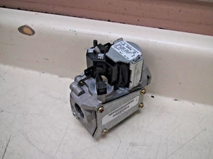 Válvula de control de gas Gemini blanca Rodgers 36G24 510 OEM portador EF32CW207 - Imagen 1 de 9