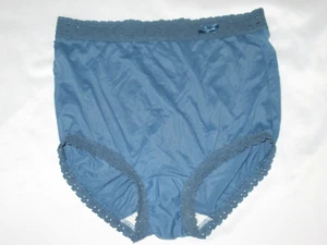 vintage Olga Famous Scoop Secret Hug 873 nylon Panty Brief Size 5 32 teal - Picture 1 of 6