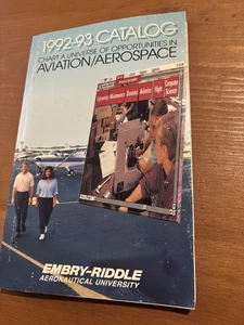 Embrey-Riddle aeronautical university CATALOG 1992-93 EXCELLENT CONDITION FS - Bild 1 von 7