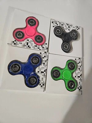 Lote de 4 hilanderos inquietos de alta velocidad para aliviar el estrés Tri-Fidget Spinning Foto 1 de 4