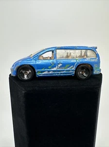 Hot Wheels DCC Dodge Caravan Yosemite Tour Bus Blue-3In-Used…53 - Picture 1 of 24
