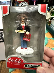 Coca-Cola Town Square Figure Man Carrying Pizza & 6-pack Of Coke 50s Theme - Picture 1 of 6