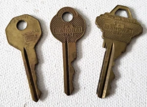 Lot Vintage NATIONAL Key Keys Toronto Cleveland - Picture 1 of 3