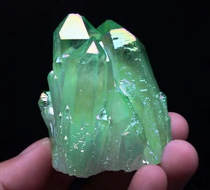 208,2 g SUPERIOR BONITA LLAMA VERDE AURA Cuarzo Cristal Punto Grupo Curación - Imagen 1 de 9