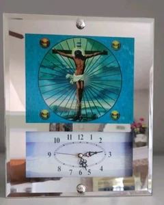 Vintage Spinning Motion Light Up Jesus Mirror Clock Psychedelic Religious Works - Picture 1 of 4