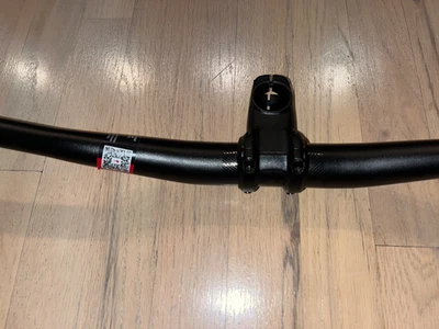 Manillar especializado turbo levo expert con empuñaduras con potencia NUEVO aluminio Foto 1 de 4