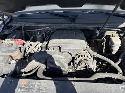 Compresor de aire acondicionado Chevy Tahoe 10 11 12 13 14 Foto 1 de 3