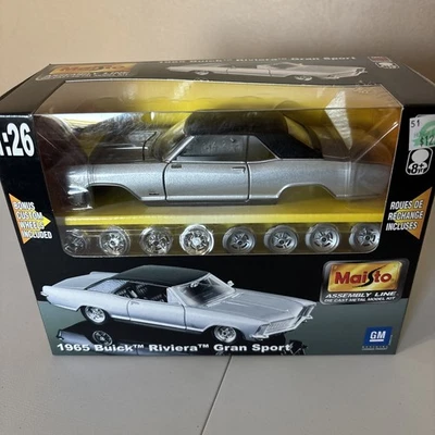 Buick Riviera Gran Sport Maisto 1965 kit modelo 1/26 - sellado Foto 1 de 4