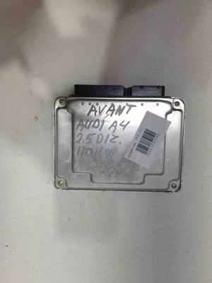 AUDI A4 Avant 8D5, B5 Engine Control Unit 8d1907401a 2.50 Diesel 110kw 21839472 - Immagine 1 di 4