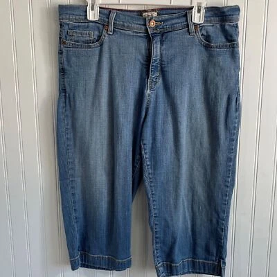 Jeans Levi's para mujer 16P perfectamente adelgazantes 512 capri 5 bolsillos Foto 1 de 4