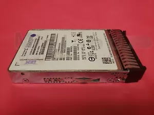 SSD IBM EL14 387 GB SAS SFF-3 con eMLC (Linux) 8247-21L,22L,42L, S824L, S822L, S812L - Foto 1 di 2