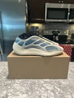 Adidas Originals Yeezy 700 V3 \