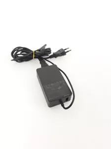 Microsoft 30W Alimentatore Modello 1625 12V 2.58A per Surface Pro - Bild 1 von 4