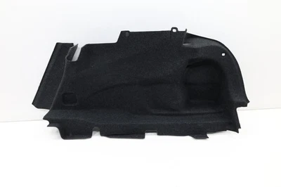2019-2025 VOLVO S60 PAINEL TRASEIRO DIREITO ACABAMENTO QUARTO TAMPA FABRICANTE DE EQUIPAMENTO ORIGINAL 31322615 BLACK_RD00 - Imagem 1 de 4