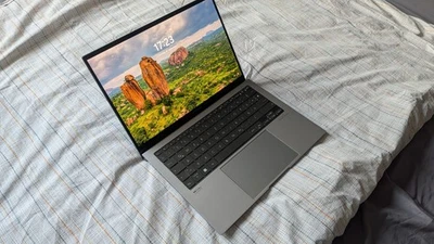 ASUS Zenbook S13 OLED 2024 - Bild 1 von 3