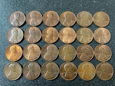 Mixed Date Lot Lincoln Memorial Cent Pre 1982 Copper Off Center Error Coins - Image 1 of 4