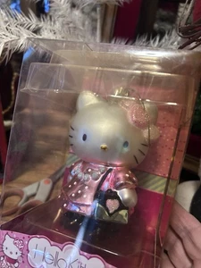 RAR Vintage 2006 ~ Sanrio "HELLO KITTY" Glas Weihnachtsschmuck mit rosa Kleid - Bild 1 von 5