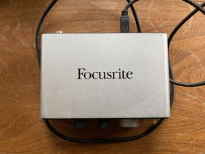 FOCUSRITE iTrack Solo - Picture 1 of 3