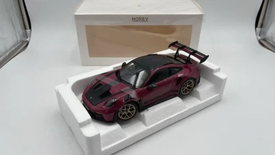  NV187370 Norev Porsche 911 GT3 RS 2022 Weissach Pack Sternrubin 1/18 - Immagine 1 di 4