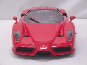 Modelo completo montado escala 1/10 DeAGOSTINI Enzo Ferrari usado de Japón - Imagen 1 de 10