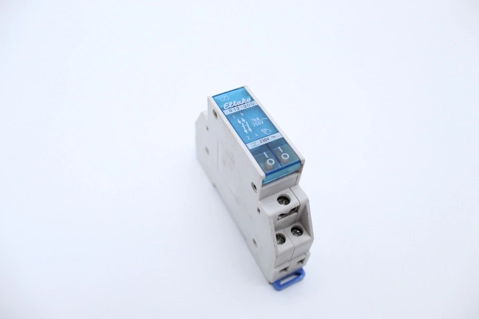ELTAKO R12-200 Schaltrelais - Bild 1 von 1