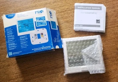 Pro1 IAQ T925 - 7 Day Programmable Heat Pump Touchscreen Thermostat (3H/2C) - Image 1 of 4