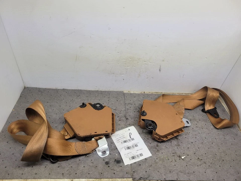 Juego de cinturón de seguridad delantero bronceado Corvette 1984-1996 1694338 Foto 1 de 4