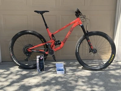 Santa Cruz Hightower S - Full Suspension MTB Trail Mountain Bike. Size XL. - Image 1 of 4