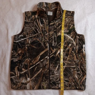 drake waterfowl systems Camouflage Vest Size M.  Magnetic Front Pocket RN 146591 - Image 1 of 4