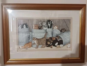 Vintage 'THE O'Malleys' By Linda Jane Smith In Wood Frame Cat Print 41cm x 30cm - Picture 1 of 10