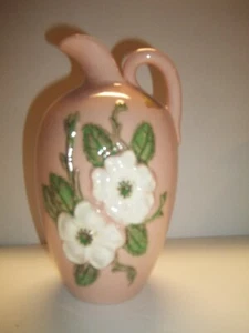 Vtg Hull Art Pottery USA Rosella Glazed Cream Dogwood Vase Pitcher Ewer Sticker - Imagen 1 de 11