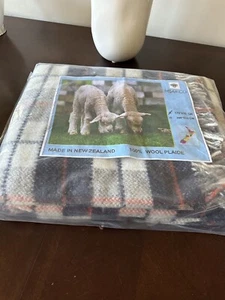 New Blanket made in New Zealand 100% wool plaide.Super warm and cozy.170cm/210cm - Picture 1 of 14