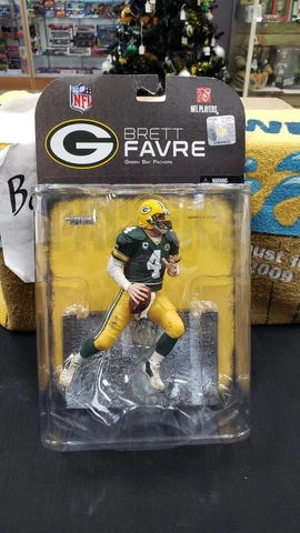NIB 2008 NFL BRETT FAVRE GREEN BAY PACKERS MCFARLANE GREEN JERSEY SERIES 19 Cover