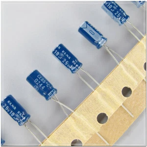 50 pz ELNA RE2 10uF/25V10uF condensatore audio 5X11 piedi passo 2 mm 85°C fai da te HiFi - Foto 1 di 2