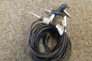 (Paar) 2-Kanal Instrumentenkabel (1/4 Strt - 1/4 abgewinkelt) 10' ENDE ZU ENDE - Bild 1 von 5