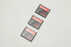 3 PCS MEMORY CARD SANDISK EXTREME 32 GB COMPACT FLASH 60 MB/s UDMA - Zdjęcie 1 z 2