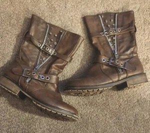 BRECKELLE'S WOMEN'S BROWN SIDE ZIP STUDDED STUDDED BOOTS SIZE 7.5 **READ FLAW - Picture 1 of 9