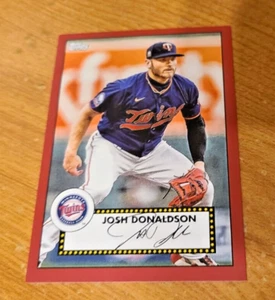 2021 Topps 1952 Redux Red Refractor Josh Donaldson T52-5 35/70 Variation Twins - Picture 1 of 2