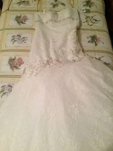 Oleg Cassini Braut Brautkleid NEU mit Etikett ärmellos ivory Gr. 10 Braut - Bild 1 von 6