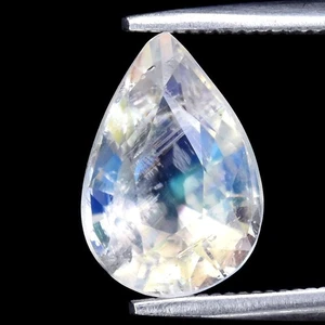 π 1.95ct 9.7x6.8mm Pear Natural Rainbow With Luster Moonstone - Madagascar Gem - Picture 1 of 4