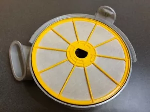 Conjunto de filtro inferior de repuesto Dyson DC07 Root Cyclone 8 genuino OEM amarillo - Imagen 1 de 4
