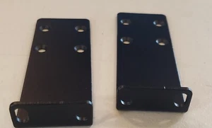 Supports de montage en rack Netgear M4250-26G4XF-PoE+ (GSM4230PX) - sans vis - Photo 1/2