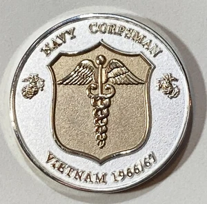 US Navy Corpsman Robert L. Easton Challenge Coin - Bild 1 von 2