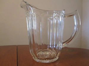 JARRA DE BEBIDAS VINTAGE DE VIDRIO TRANSPARENTE DE 7" CON 12 PANELES - Imagen 1 de 8