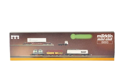 Märklín Mini-Club 8693 Regional 4 Car Train Set with Truck & Trailer Z Marklin - Image 1 of 3