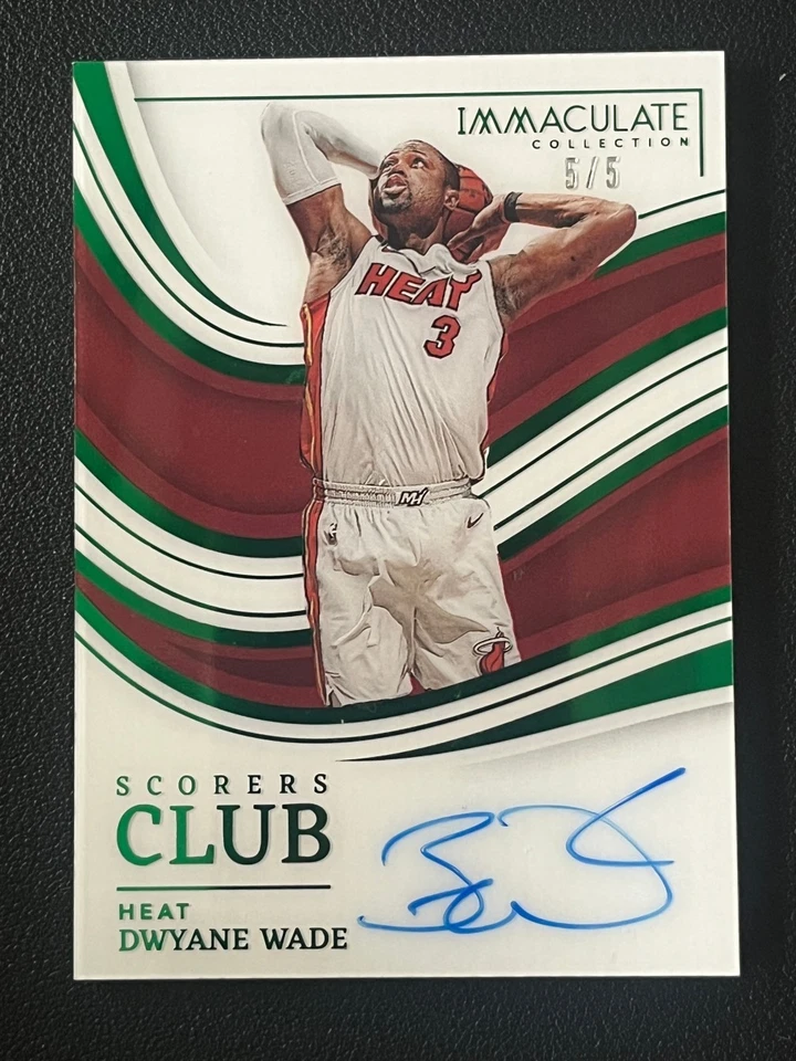 Dwyane Wade 2022-23 Panini Immaculate Collection Scorers Club Auto Green 5/5 - Image 1 of 2