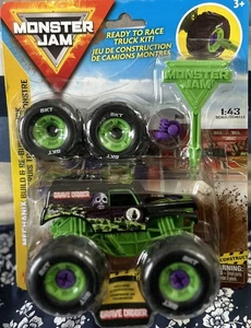Monster Jam Grave Digger - Mechanix Build & Rebuild 1:43 Scale Monster Truck - Picture 1 of 2
