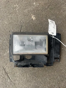 Ford Explorer Scheinwerfer vorne rechts 1992 #83938 Kasten #79 LHD Auto - Bild 1 von 6